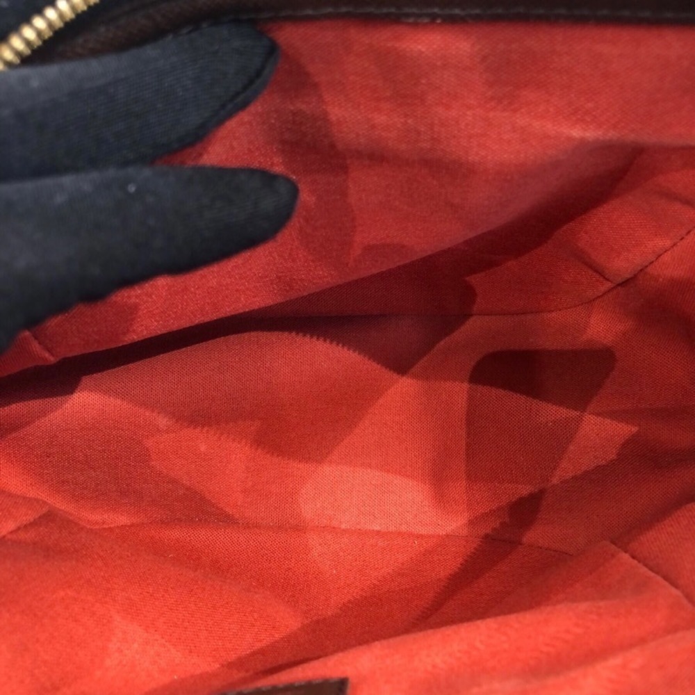 Louis Vuitton Belem PM Monogram Handbag - Picture 6 of 10